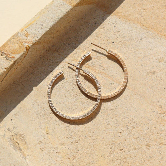 Petite Maeve Hoops | Classic Hoops