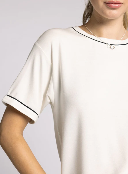 Anne Tee