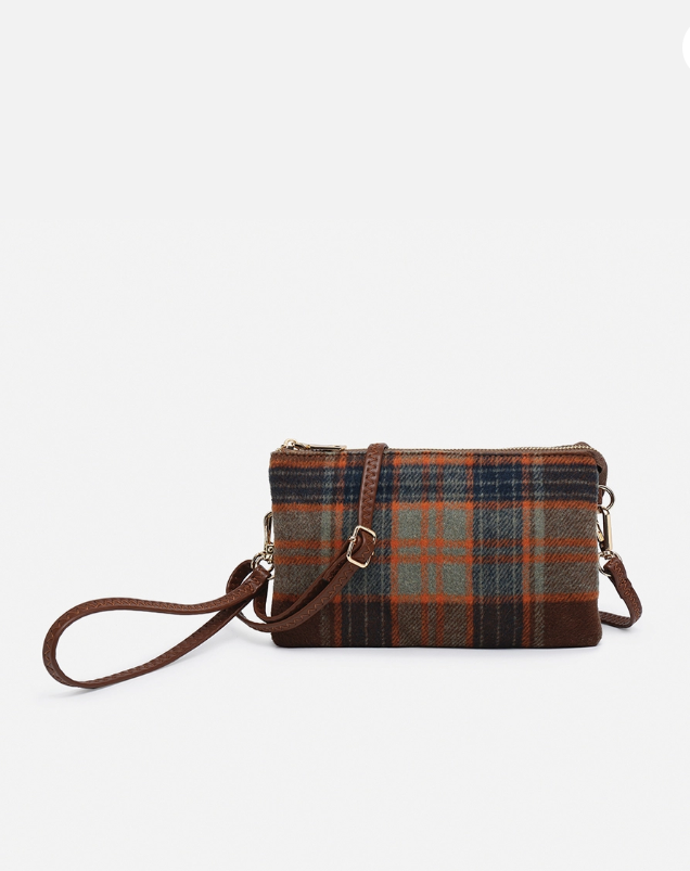 Riley Crossbody/Wristlet