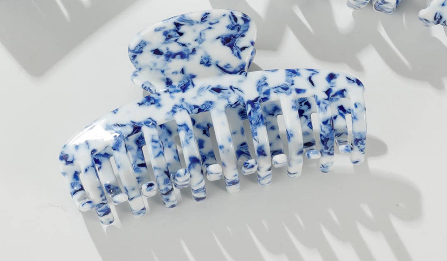 Coastal Blue Claw Clips
