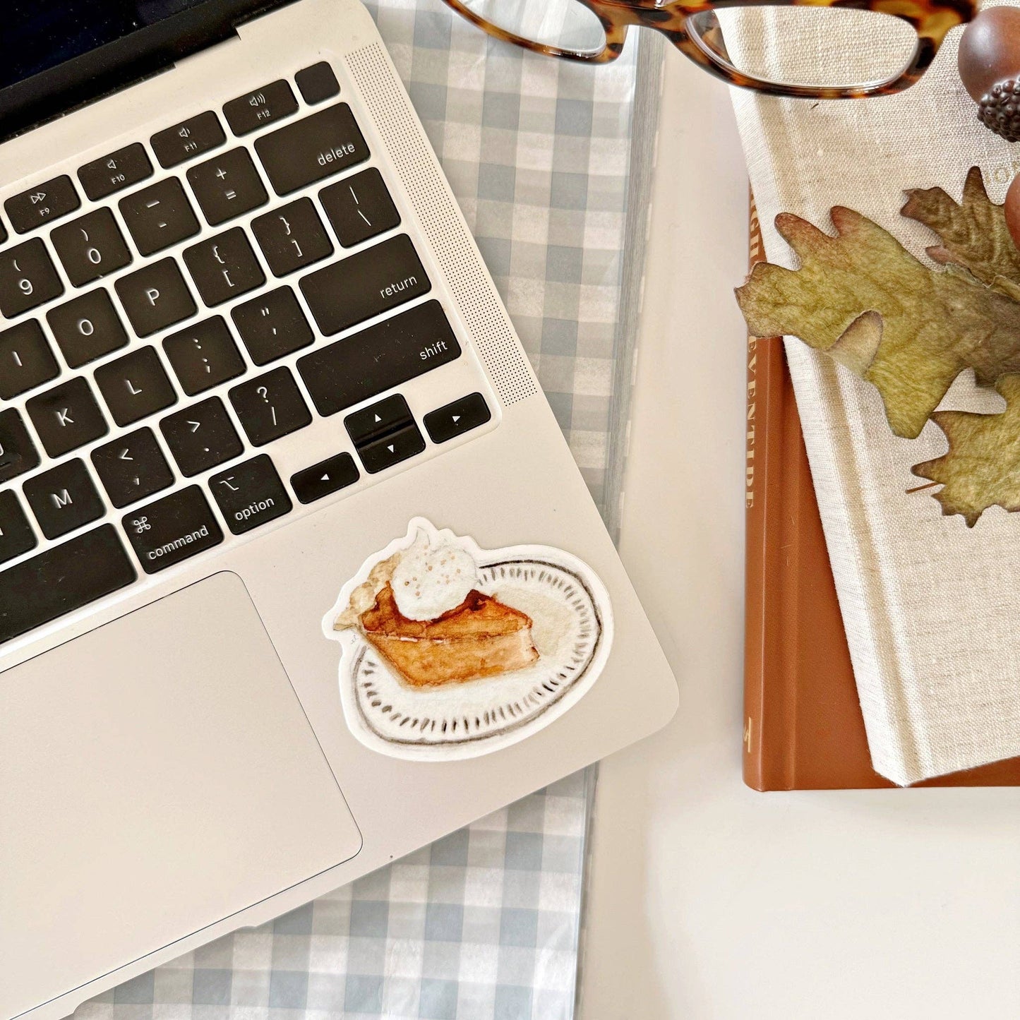 Pumpkin pie sticker