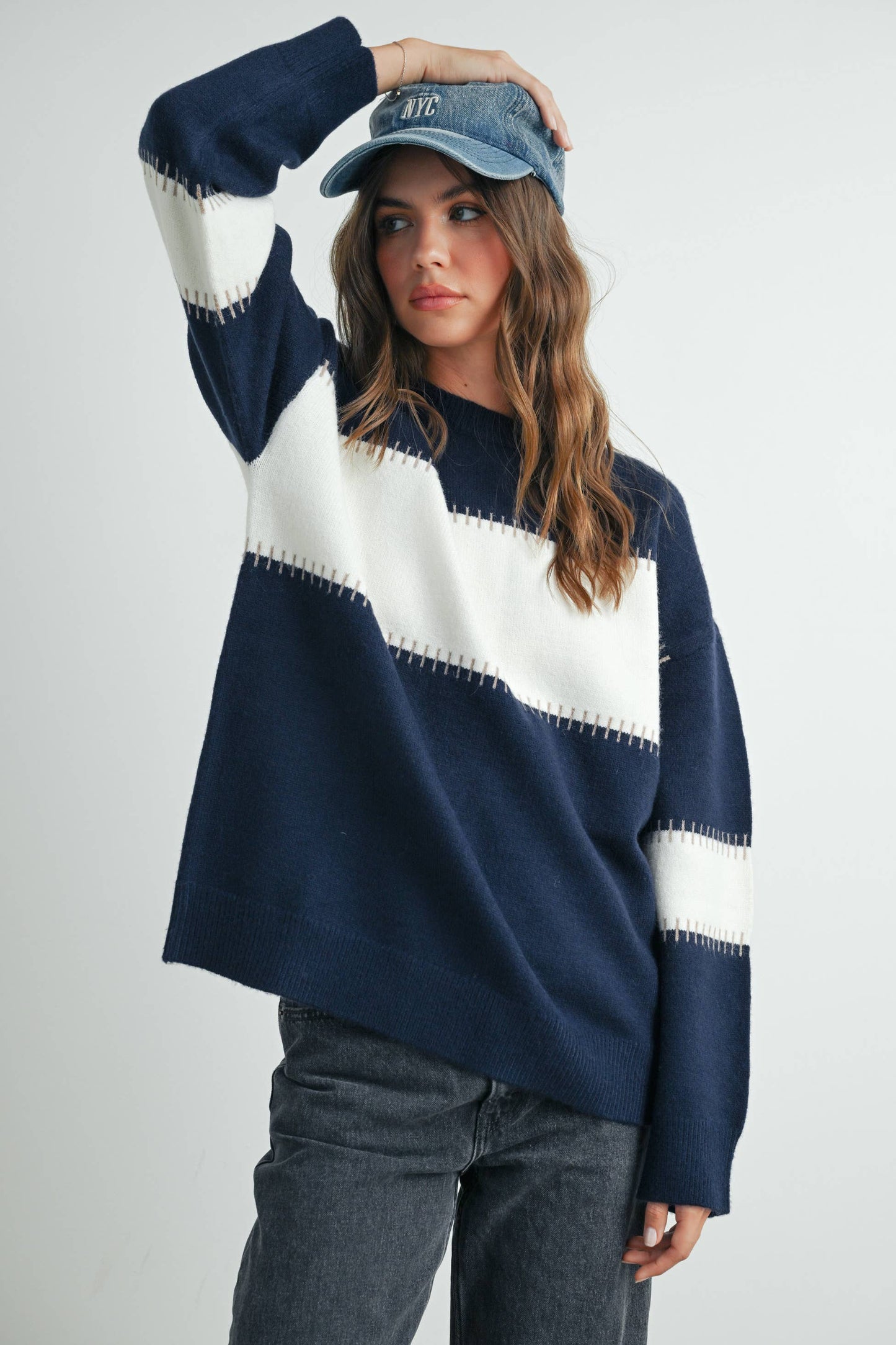 BLOCK STRIPED CREW NECK SWEATER