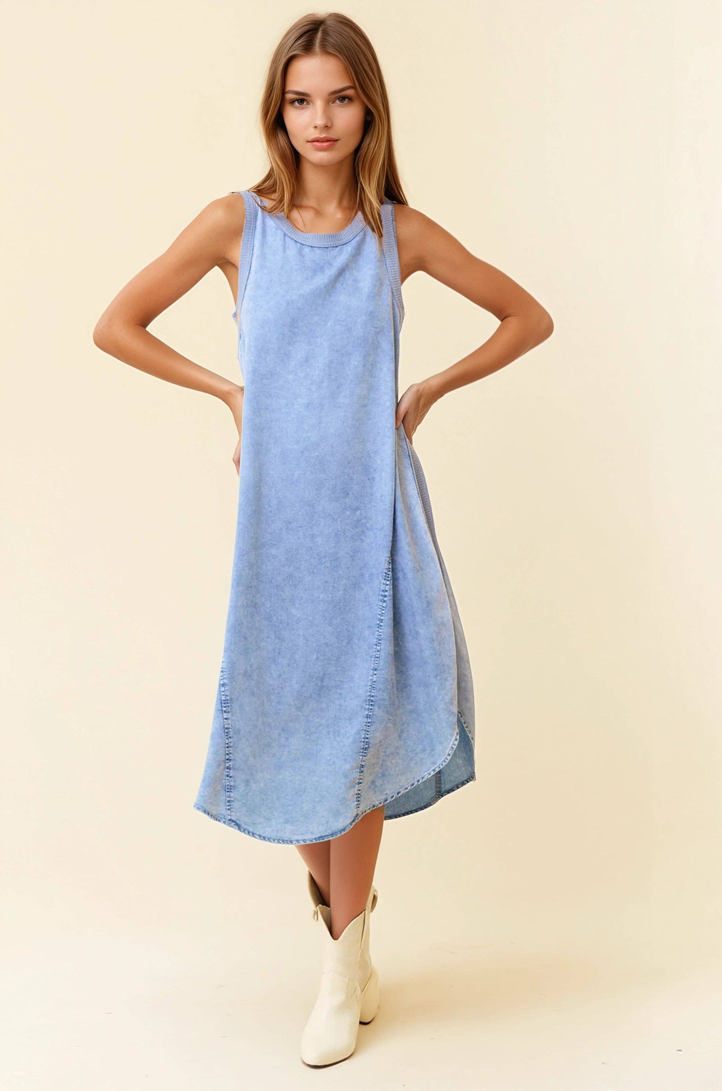 Round Neck Sleeveless Midi Dress w/ Round Hem