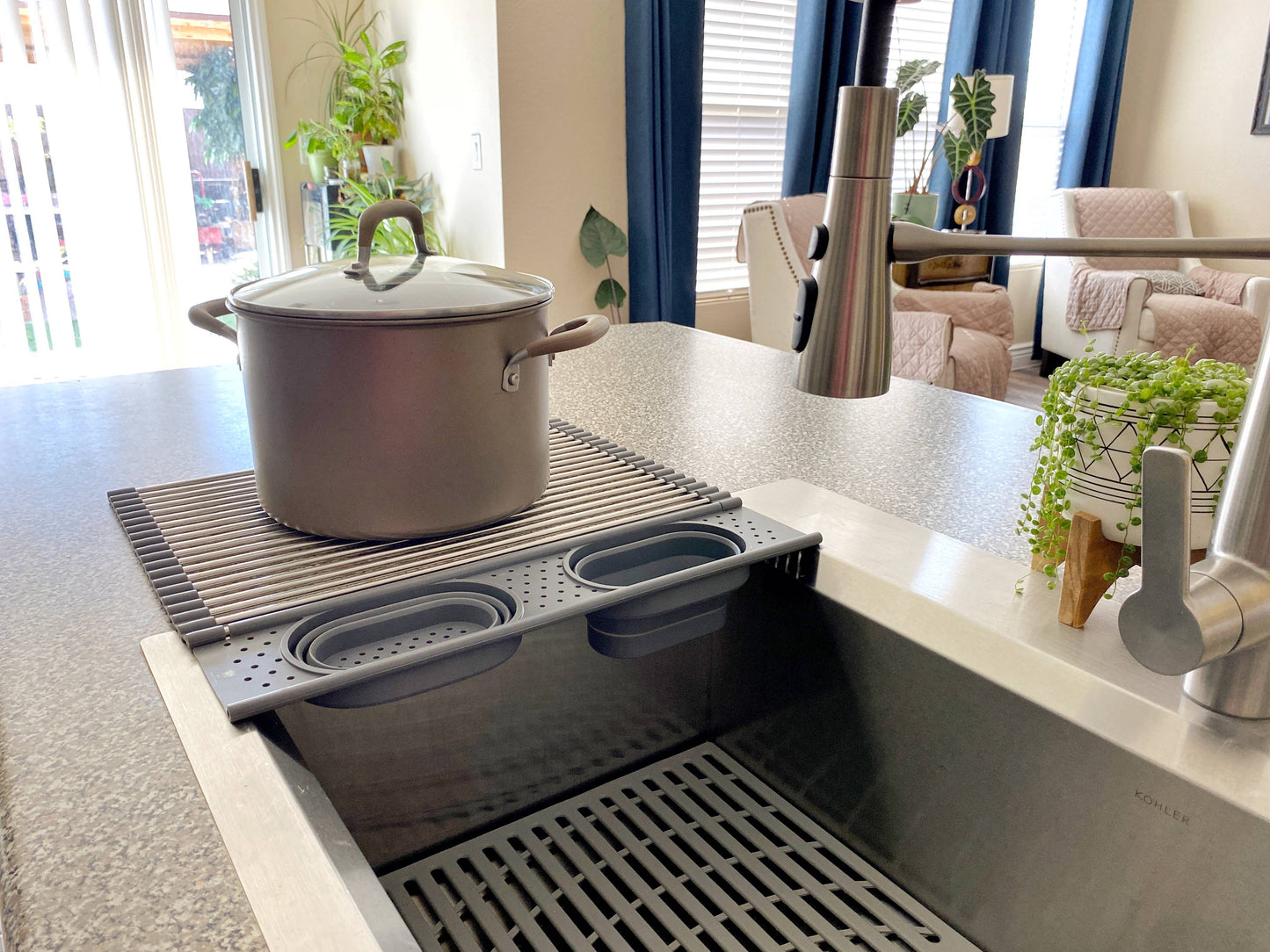 Roll up Dish Drying Rack