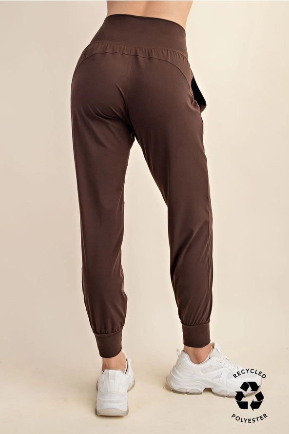 Butter Soft Joggers With Pockets