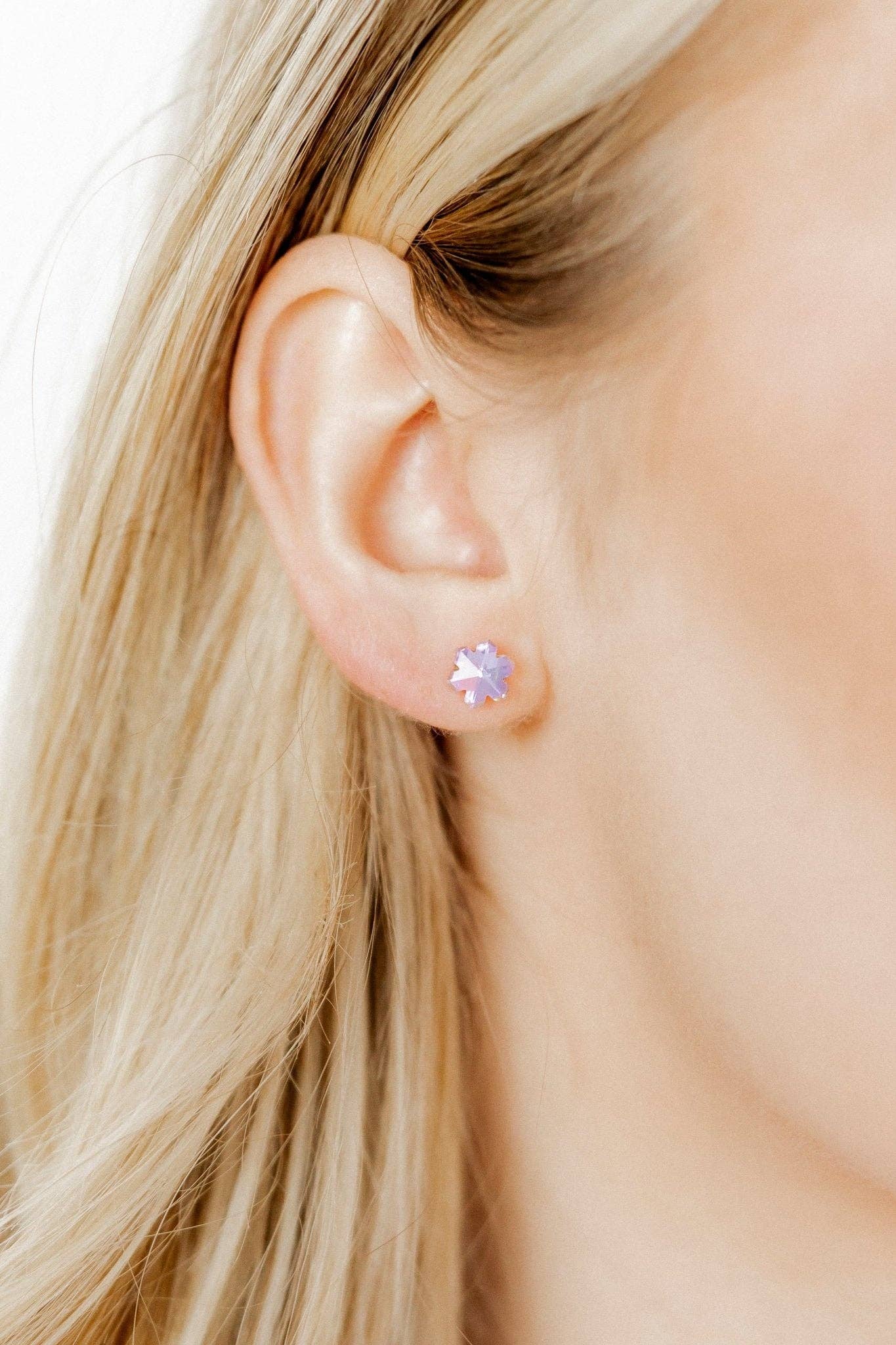 Screwback Stud Earrings Lux - Candy Flower Lilac