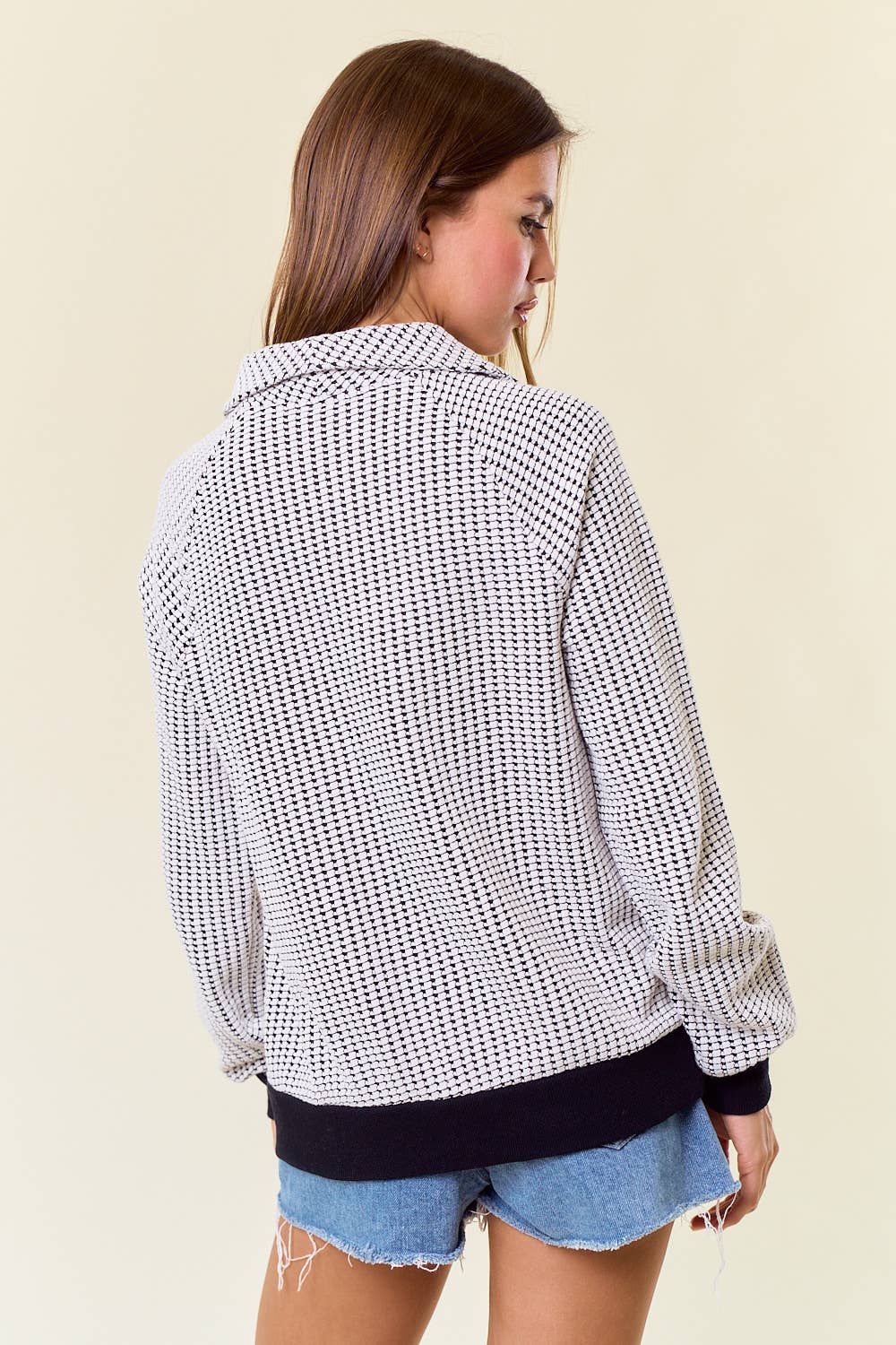 Collared Long Sleeve Sweatshirt