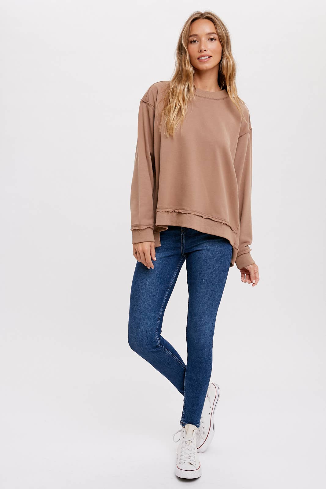 CREWNECK OVERSIZED SWEATSHIRT