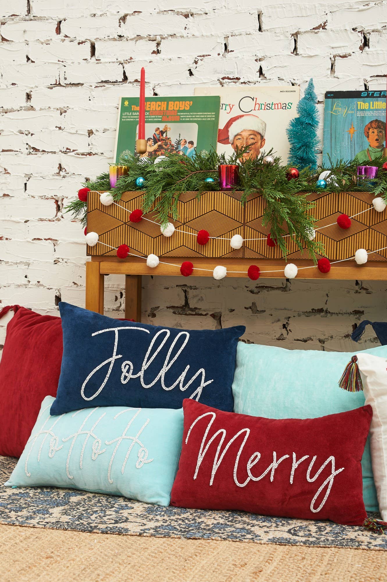 Ruby Red & White Pom-Pom Garland