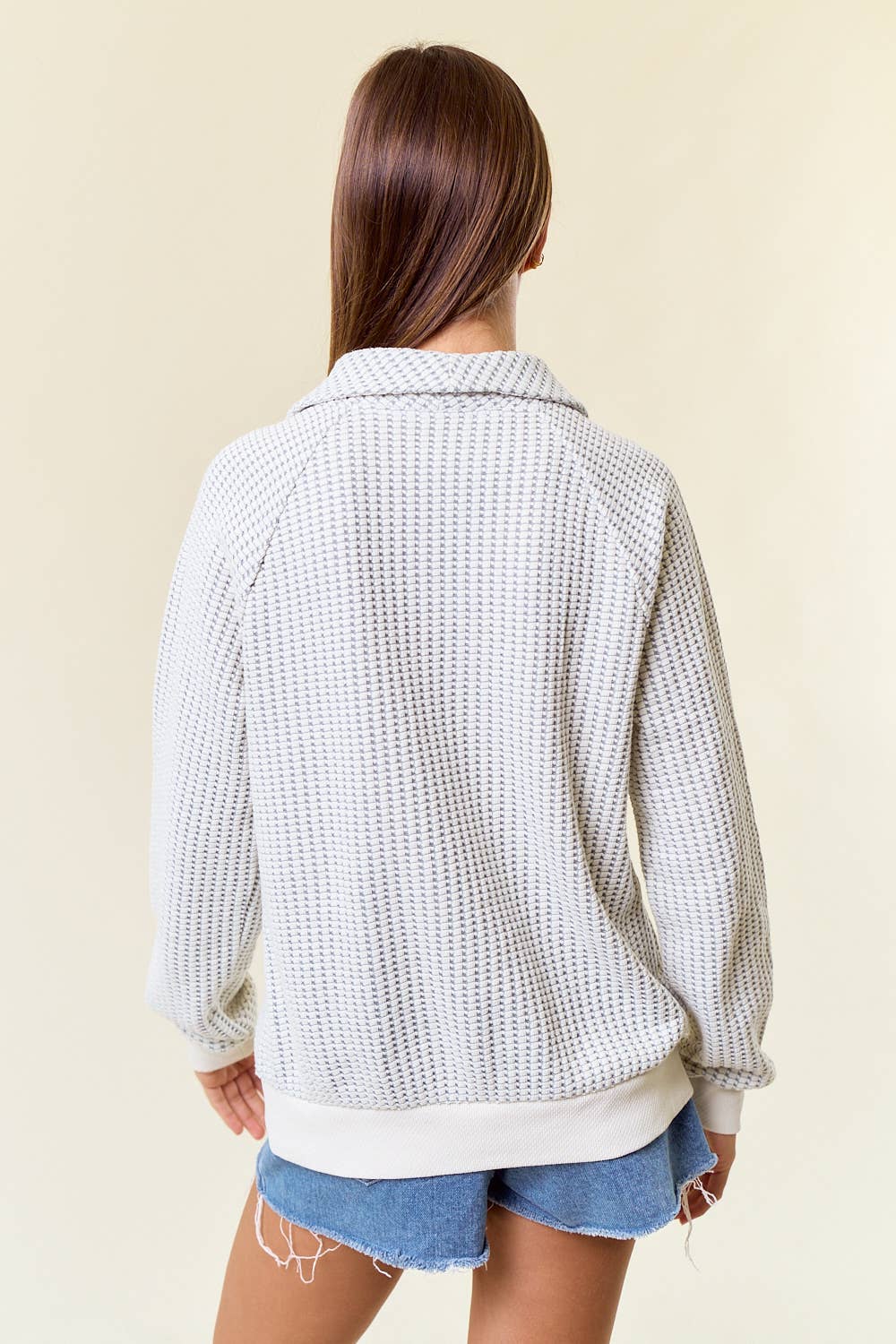 Collared Long Sleeve Sweatshirt