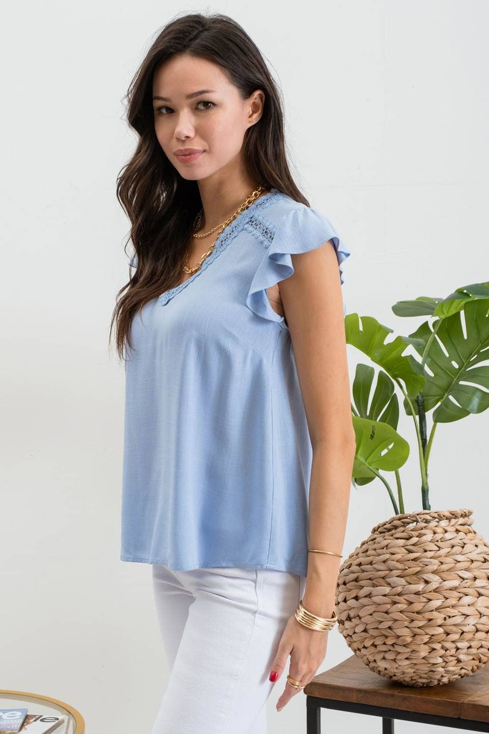 LACE RUFFLE SLEEVE TOP