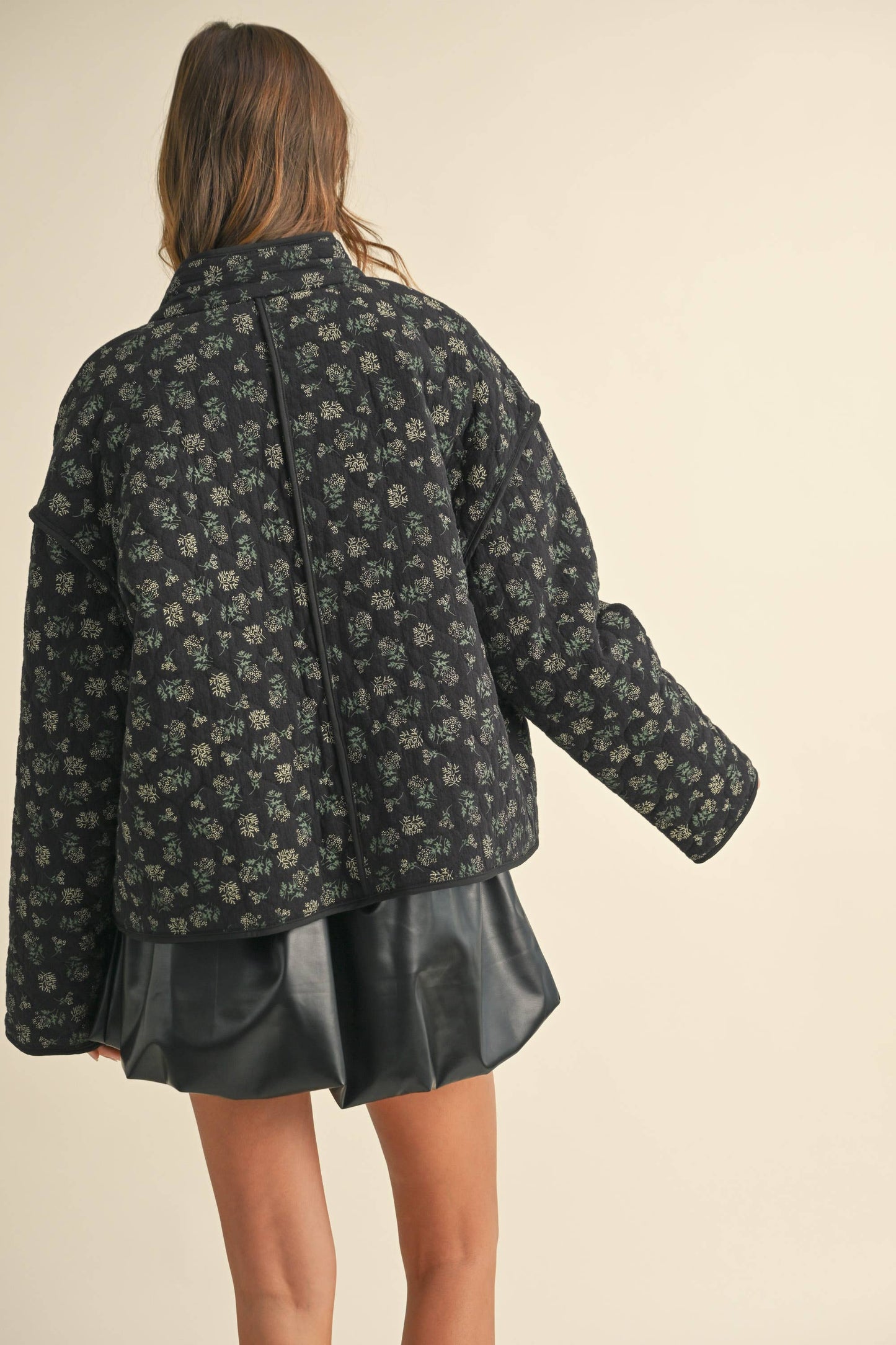 IJ1539 DITSY FLORAL PADDED QUILTED OPEN FRONT JACKET