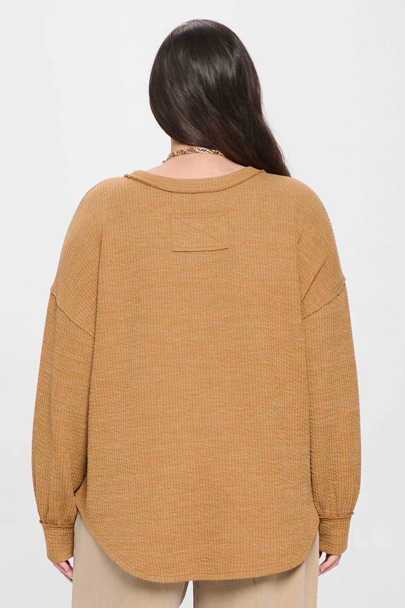 LONG SLEEVE SWEATER TOP