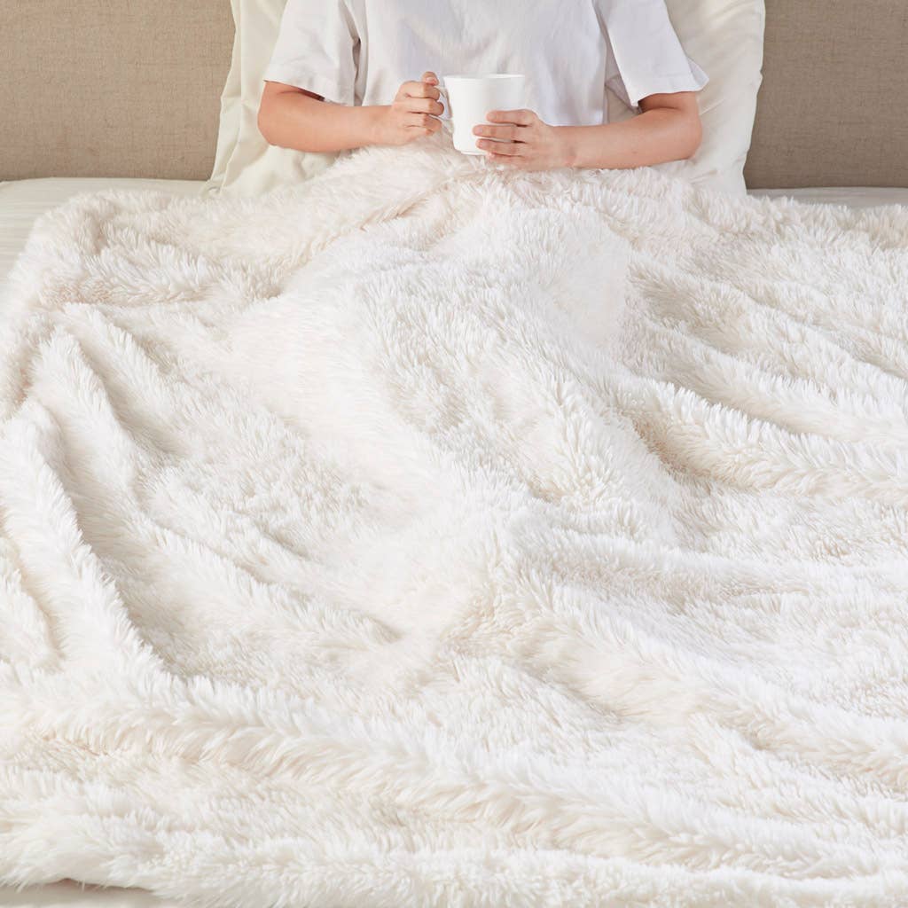 Long Faux Fur Throw 50"x60", Off-White