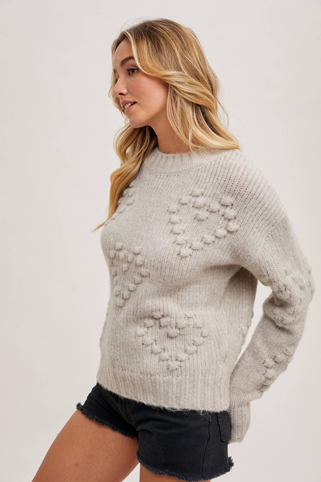 HEART SHAPE POM POM SWEATER PULLOVER