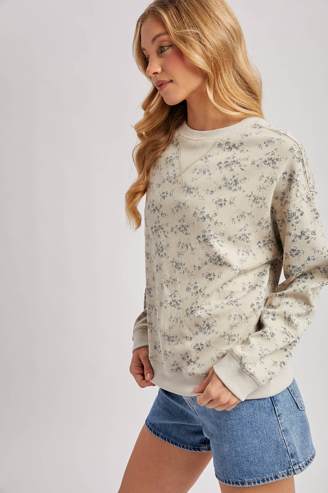 Ditsy Floral Sweatshirt