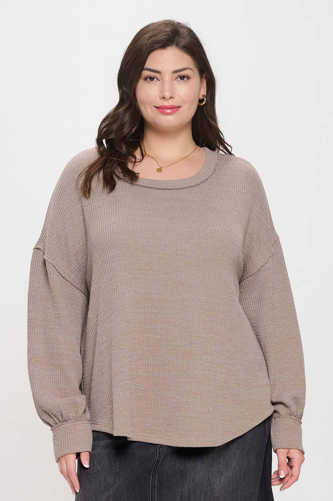 LONG SLEEVE SWEATER TOP