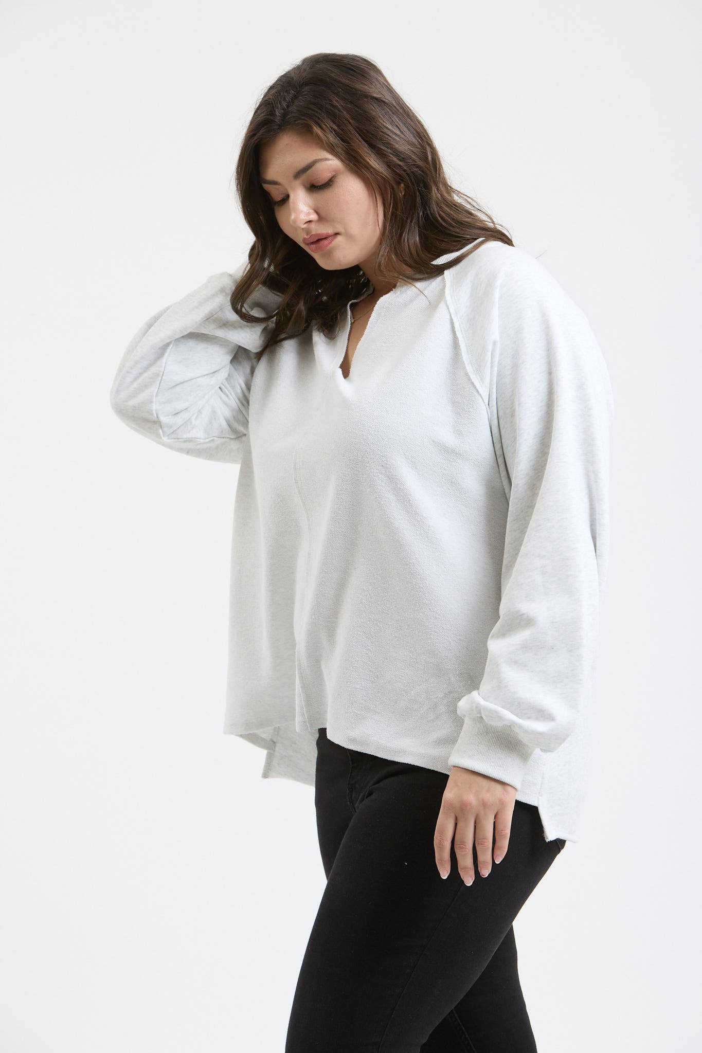 EXPOSED SEAM LONG SLEEVE