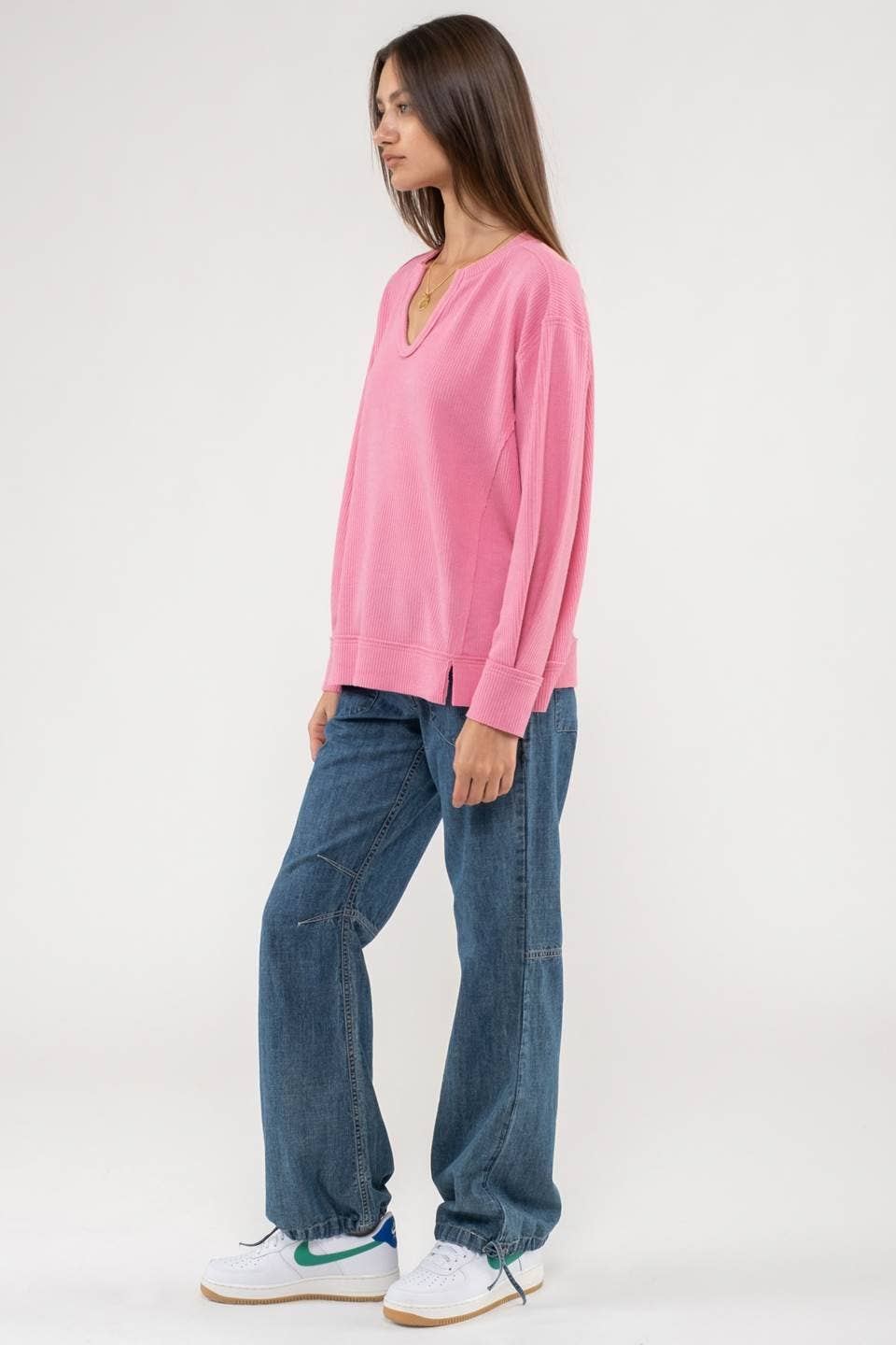 SPLIT NECK RIB KNIT TOP