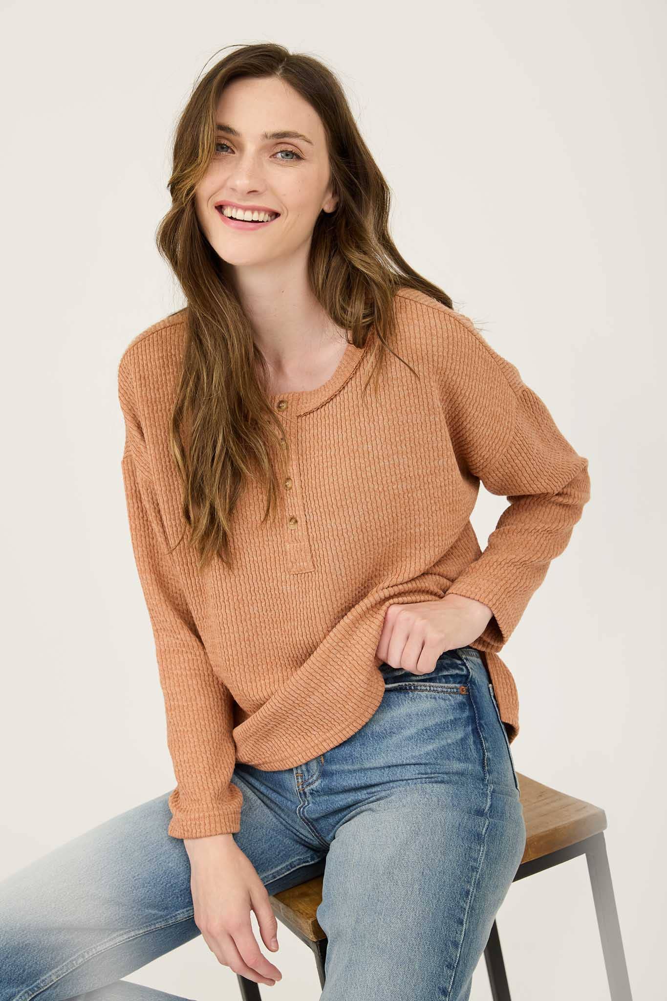 WAFFLE KNIT TOP