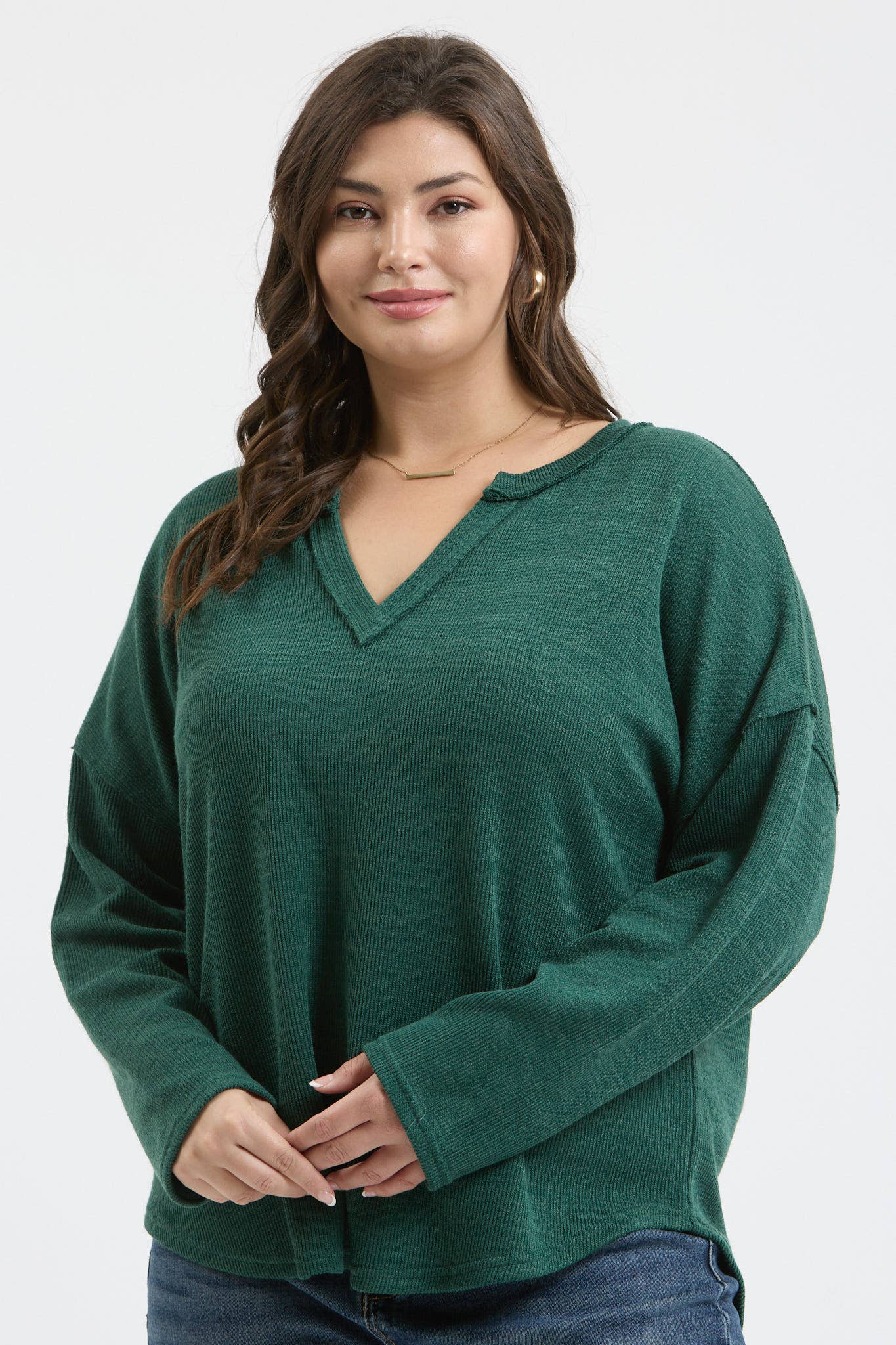 SOLID NOTCH NECK TOP