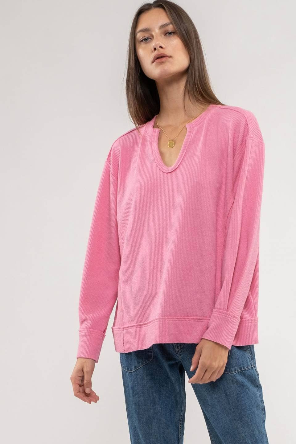 SPLIT NECK RIB KNIT TOP