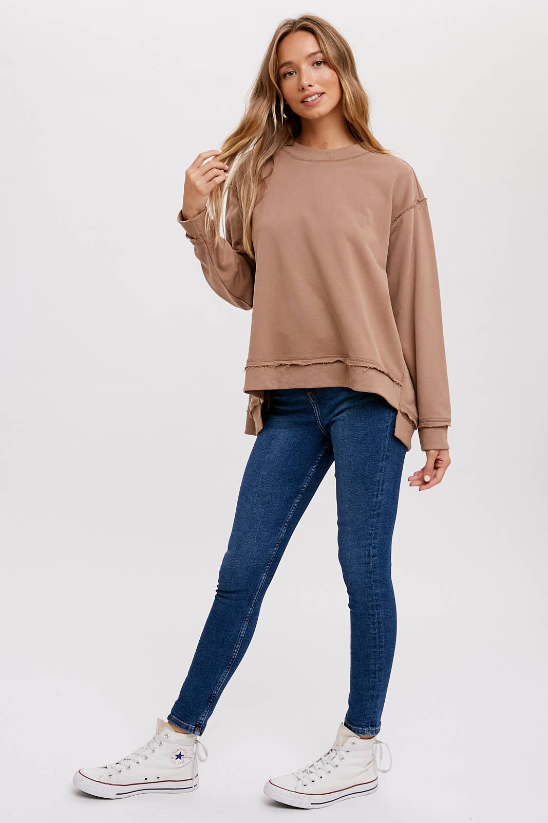 CREWNECK OVERSIZED SWEATSHIRT