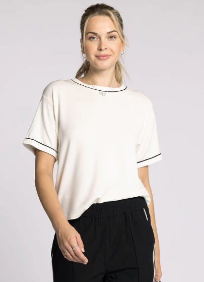 Anne Tee