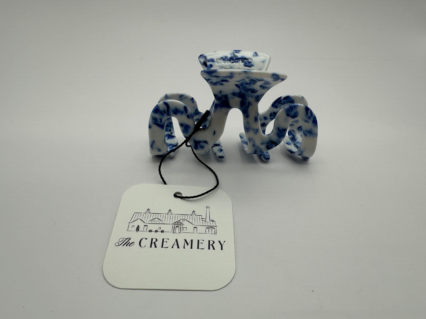 Coastal Blue Claw Clips
