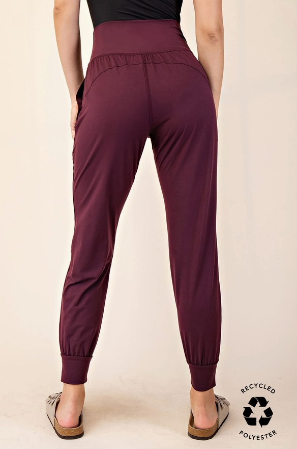 Butter Soft Joggers With Pockets