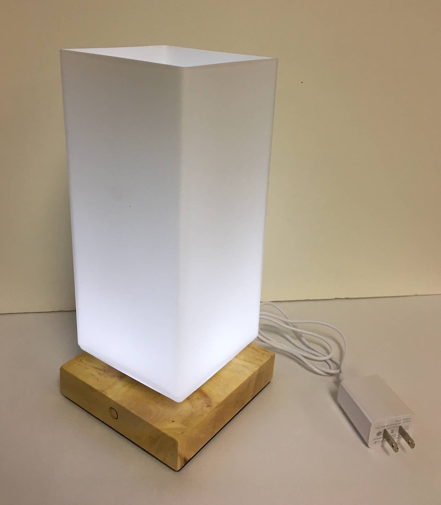 LED Modern Translucent Lamp