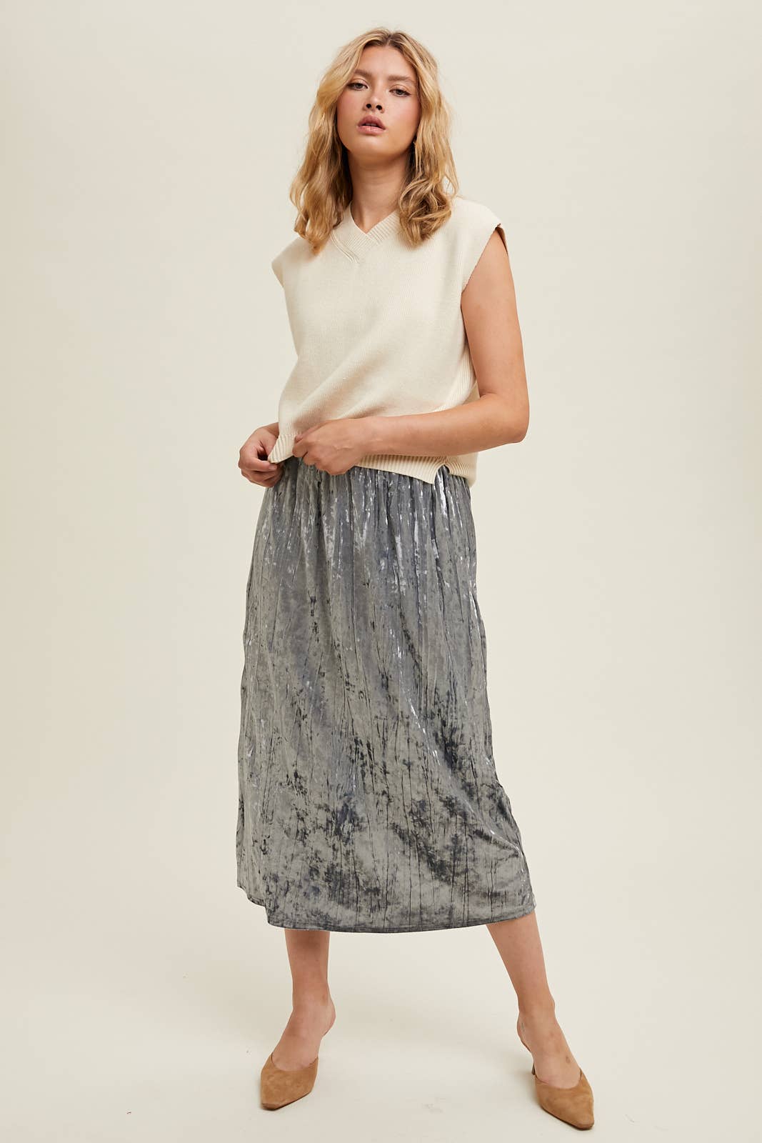 VELVET MIDI SKIRT