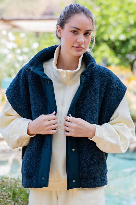 Oversized Micro Sherpa Vest