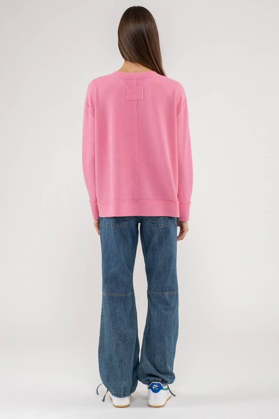 SPLIT NECK RIB KNIT TOP