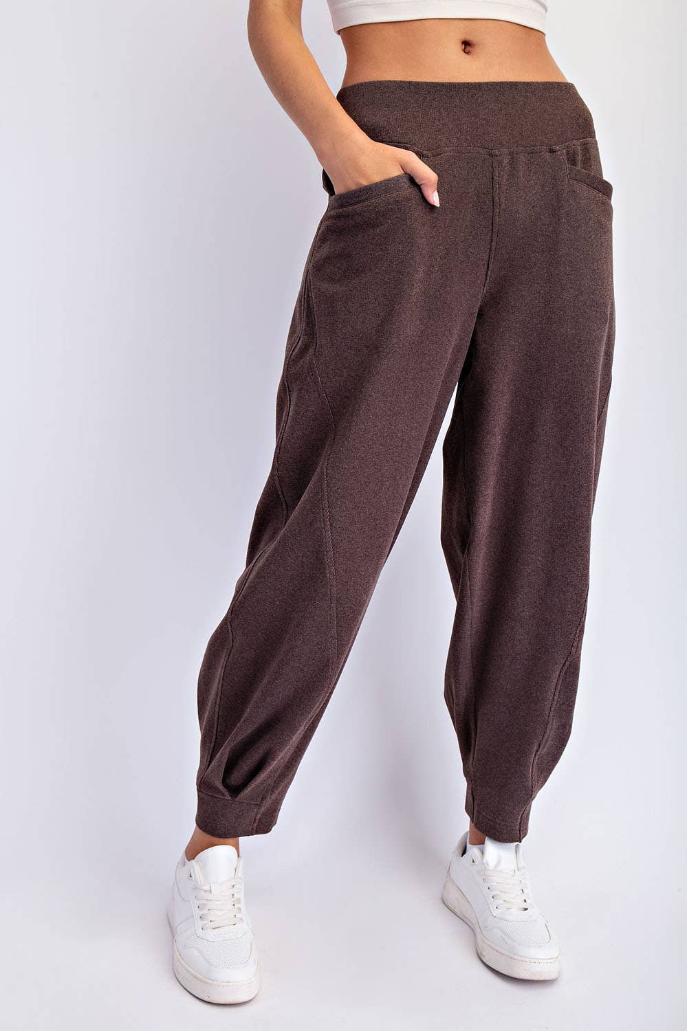 Mineral Washed Cotton Pleated Cocoon Pant