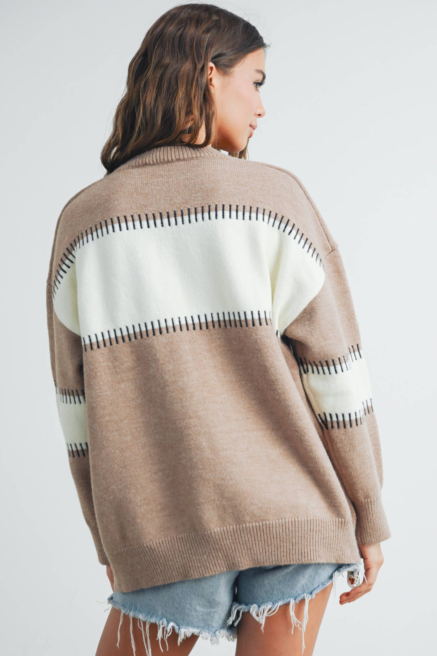 BLOCK STRIPED CREW NECK SWEATER