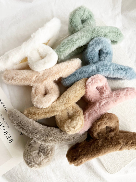 Soft Fur Hair Claw
