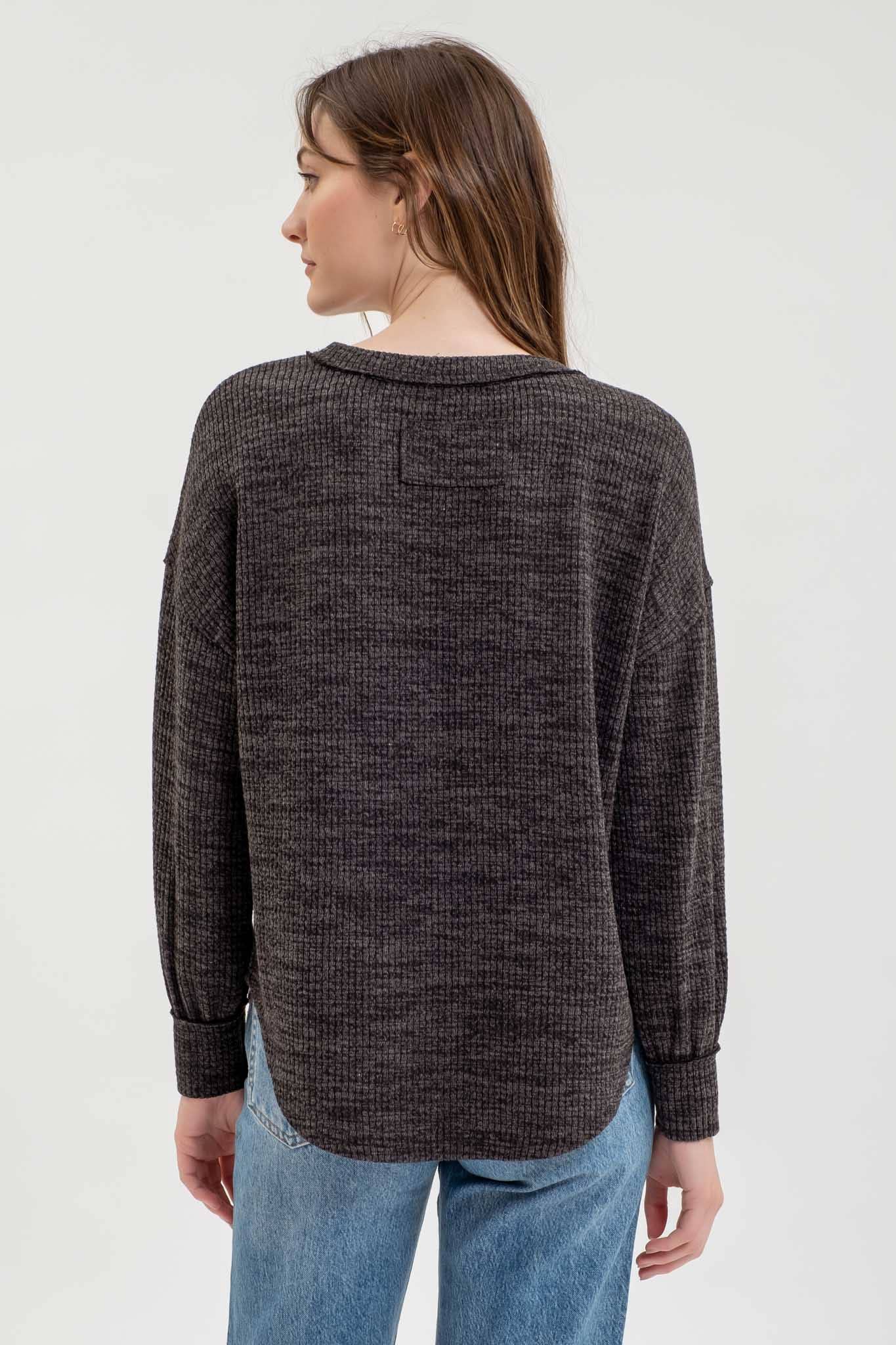 LONG SLEEVE SWEATER TOP