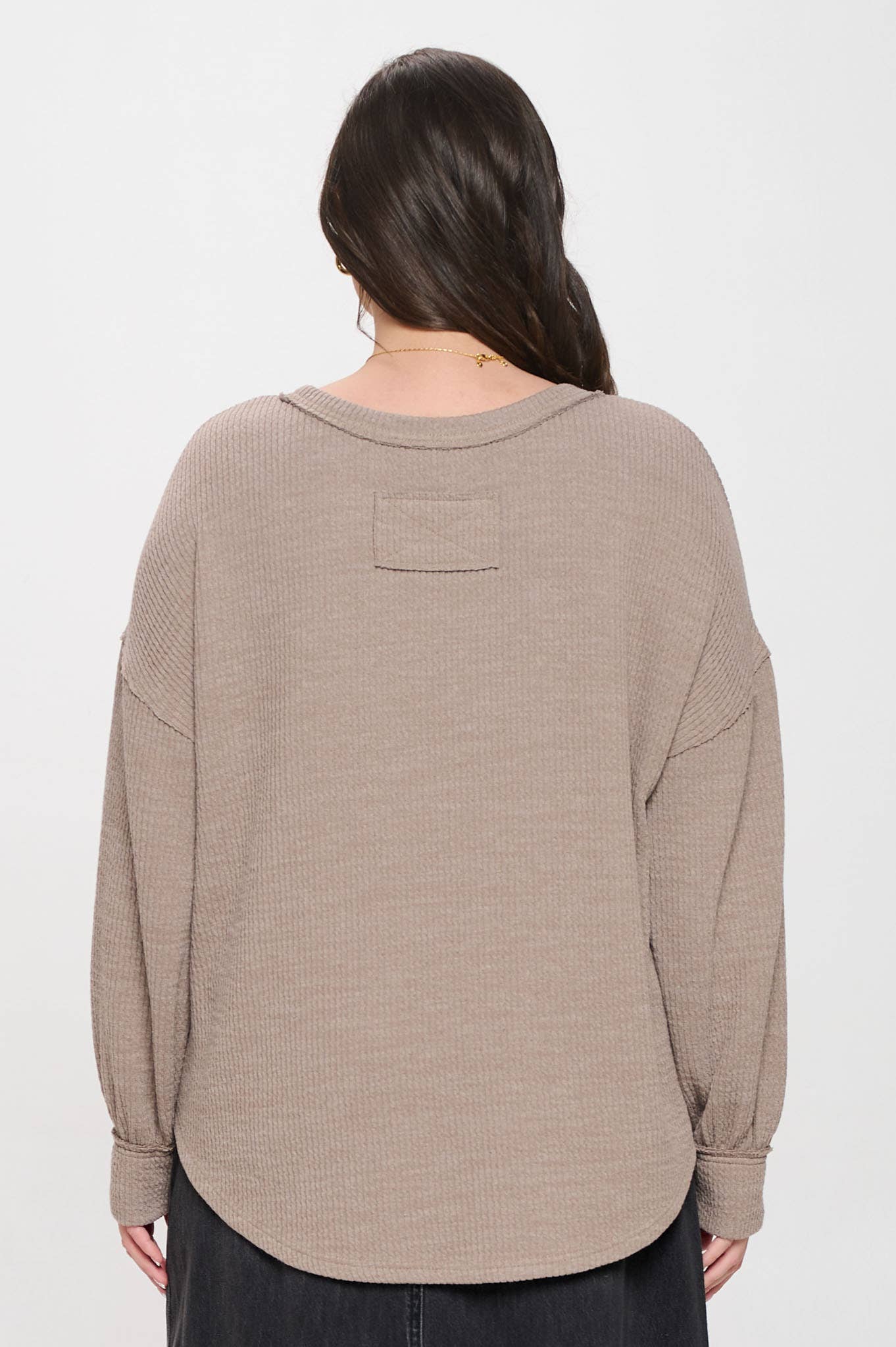 LONG SLEEVE SWEATER TOP