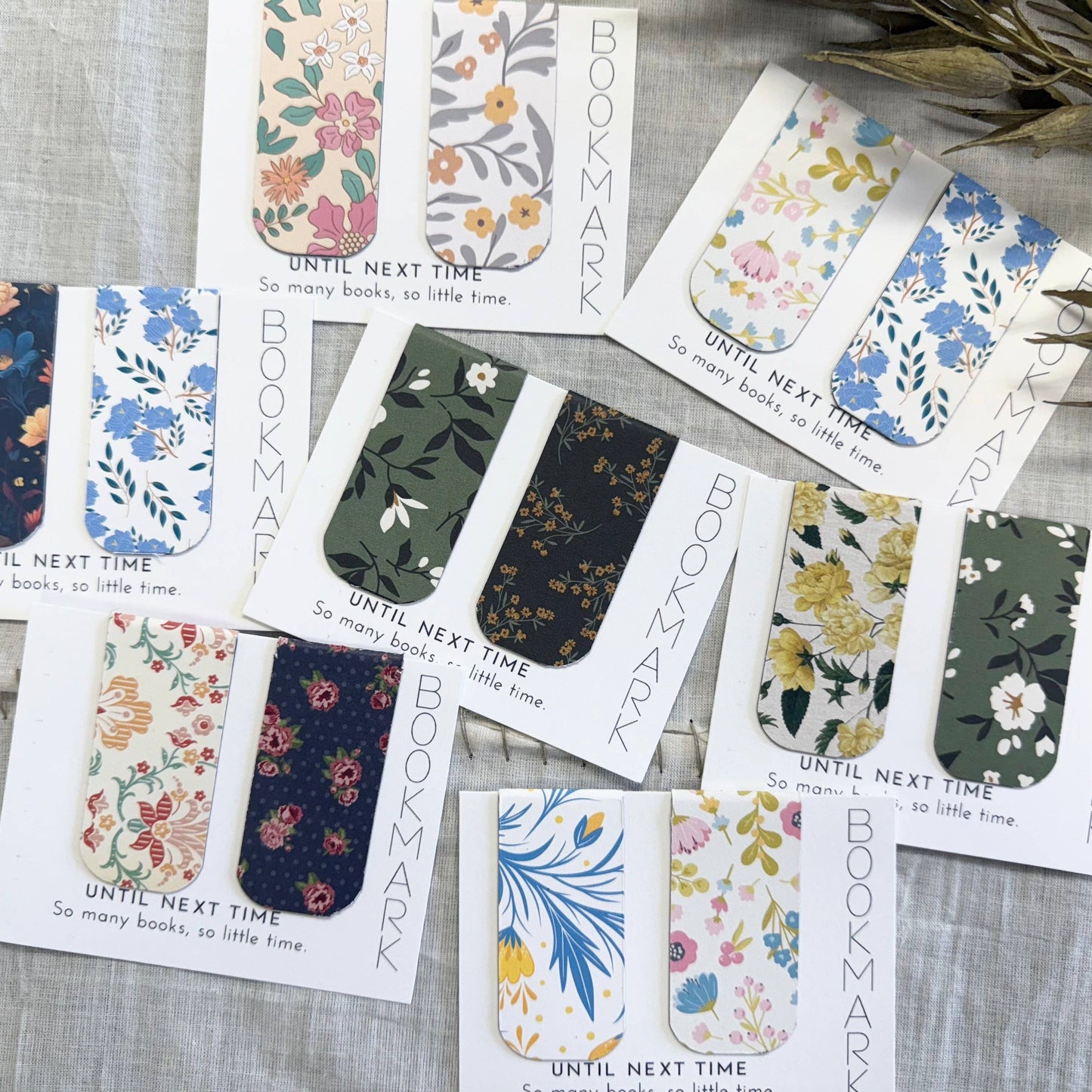 2 Medium Magnet Bookmarks