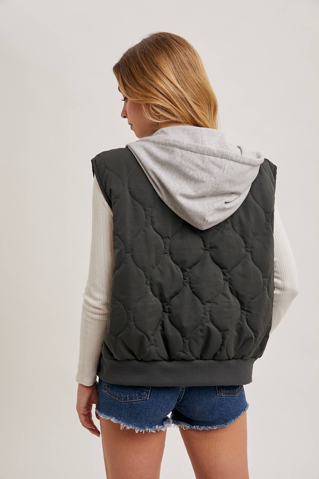 ZIPPER FRONT QUILTED PUFFER VEST CONTRAST HOODIE