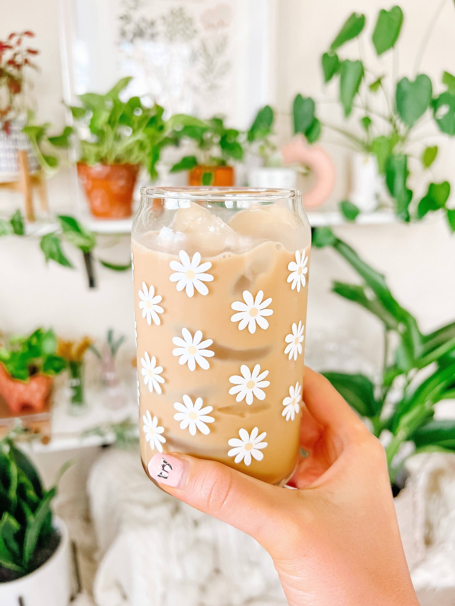 16oz White Daisy Glass