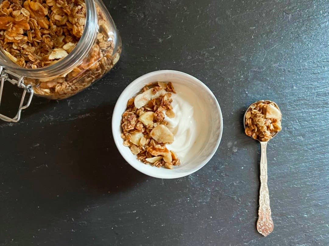 Banana Bread Granola