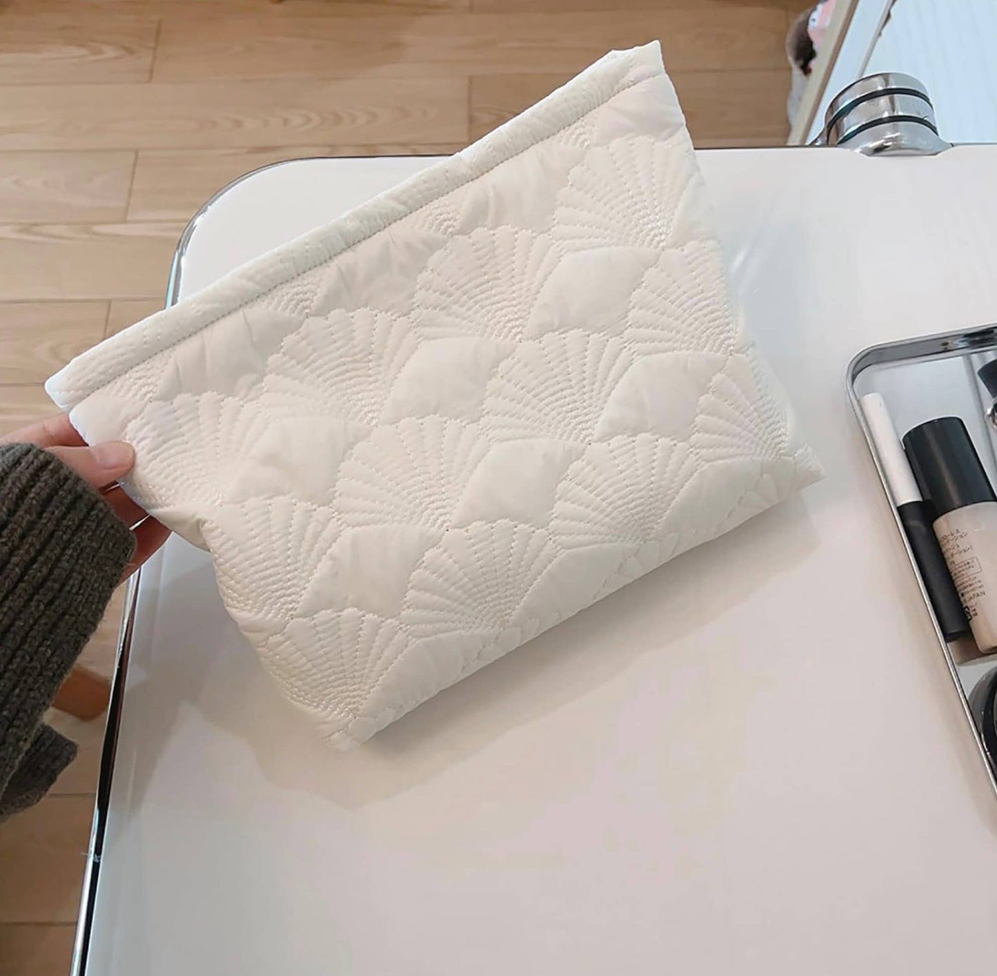 Bow Pattern Accessory Pouch