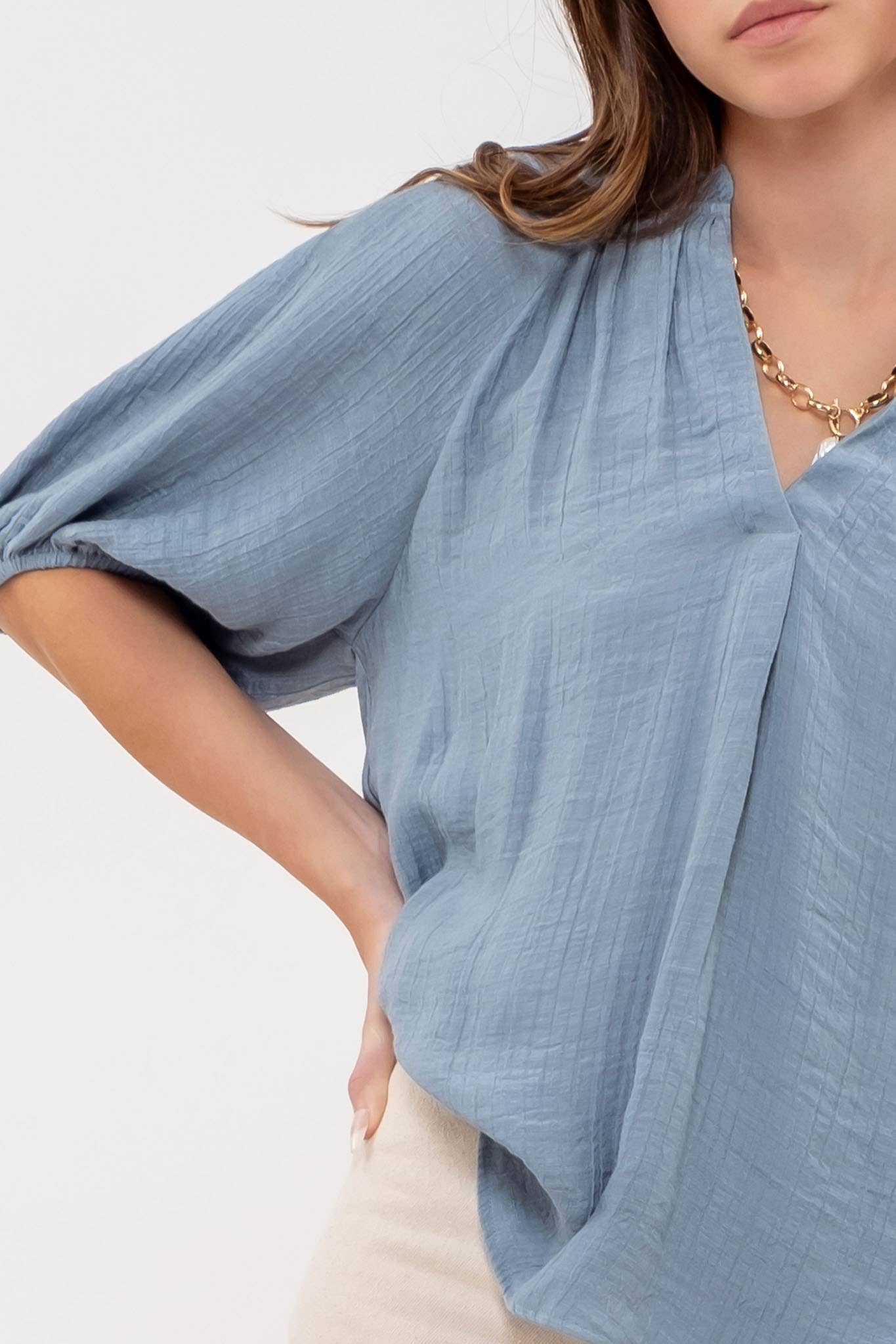 ELASTIC VNECK SHIRT