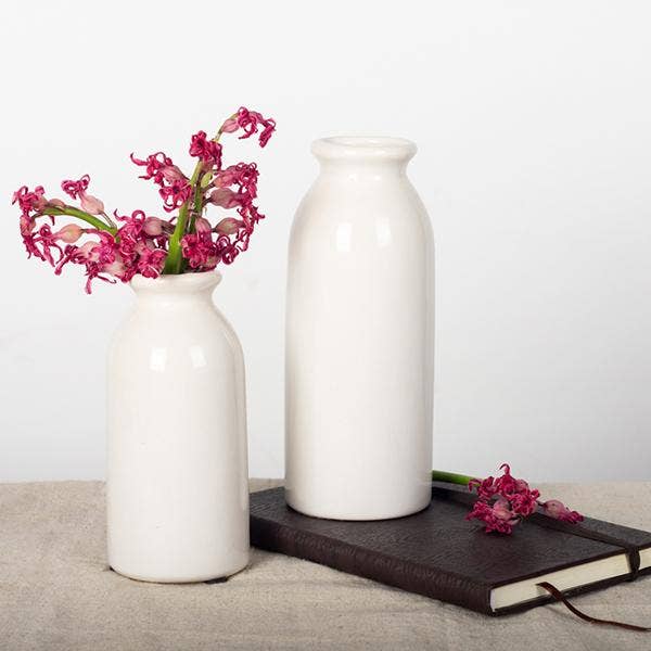 Vases, Minimalist