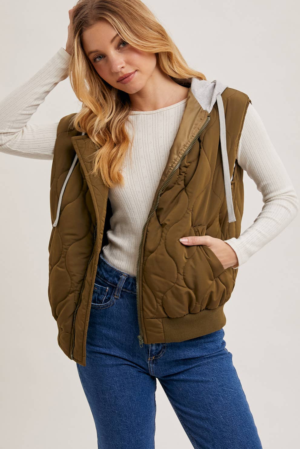 ZIPPER FRONT QUILTED PUFFER VEST CONTRAST HOODIE